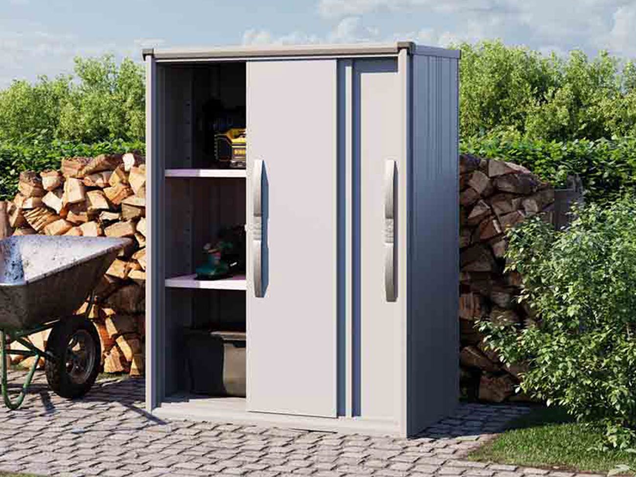 Zeitloser Geraeteschrank 'Florian_1207' mit offenen Grauen Tueren, speziell für Aussenbereich. Offene Tueren bieten Einblick in durchdachte Innenaufteilung. Graue Farbe verleiht Eleganz. Ideal für Garten oder Terrasse.